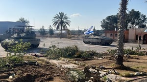 IDF troops seizing Rafah crossing.