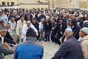 Ethiopians come to the Western Wall to celebrate Hag Hasigd