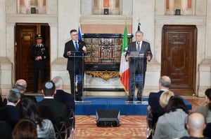 Foreign Minister Gideon Sa'ar with Italian Foreign Minister Antonio Tajani.