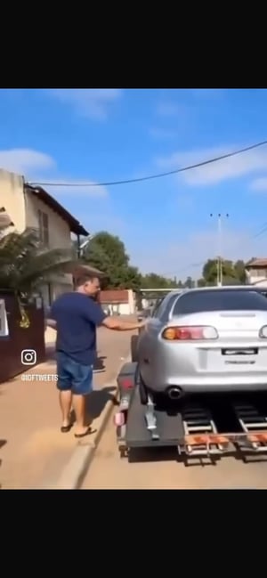 Liri Albag's father with her dream car, while she was still in Gaza