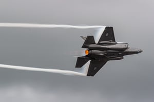 F35