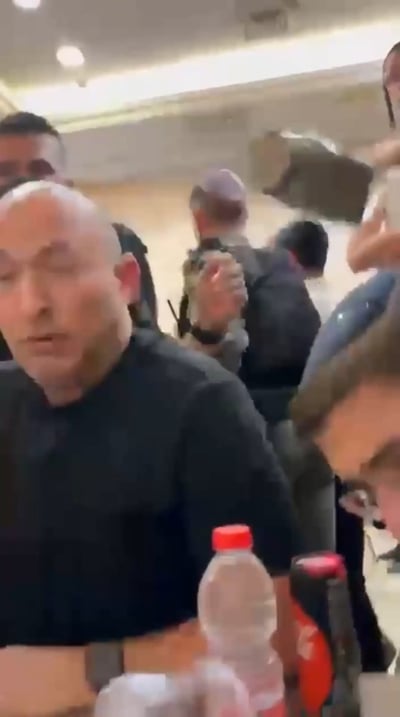 Indictment Filed against Man who Threw Glass Shaker at Naftali Bennett