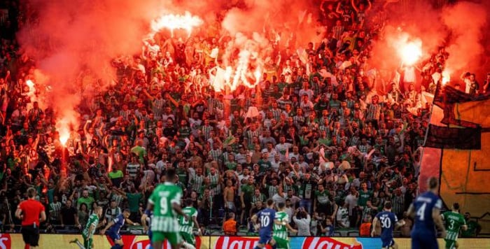 Maccabi Haifa fans