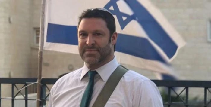 Ari Fuld