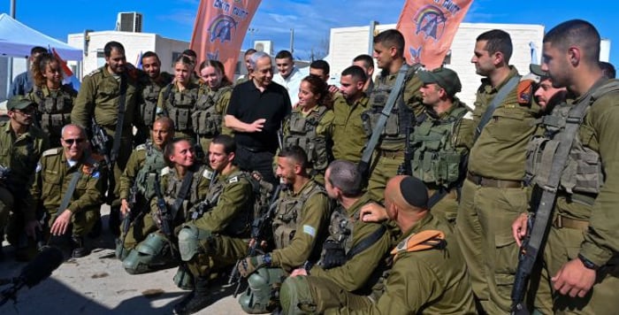 Netanyahu to the Fighters: "There is No Place in Gaza That we will not Reach"