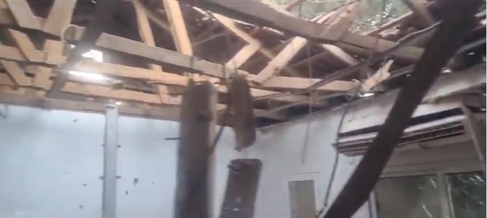 Direct Hit to a Synagogue in Sdot Negev. Watch