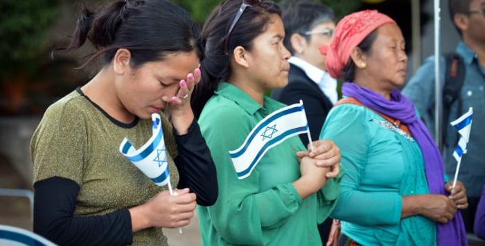 Bnei Menashe community, those photographed have no connection to the article