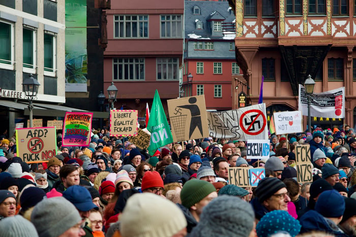  Frankfurt, Germany: 80 000 people demonstrated against hatred and AfD, January 2024