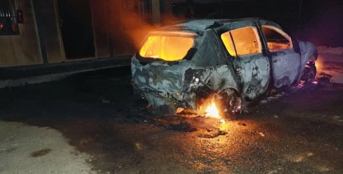 Bedouins torch car in alleged revenge attack