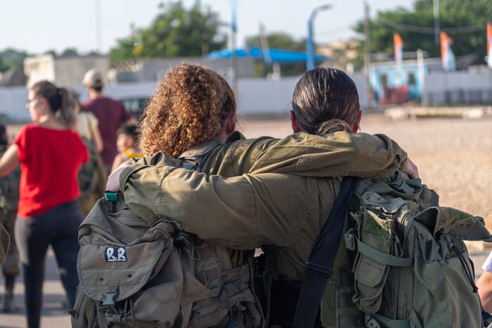 Female IDF soldiers