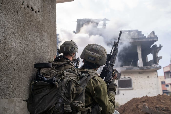 IDF fighters operate in Beit Hanoun