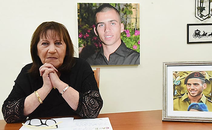 Oron Shaul's mother