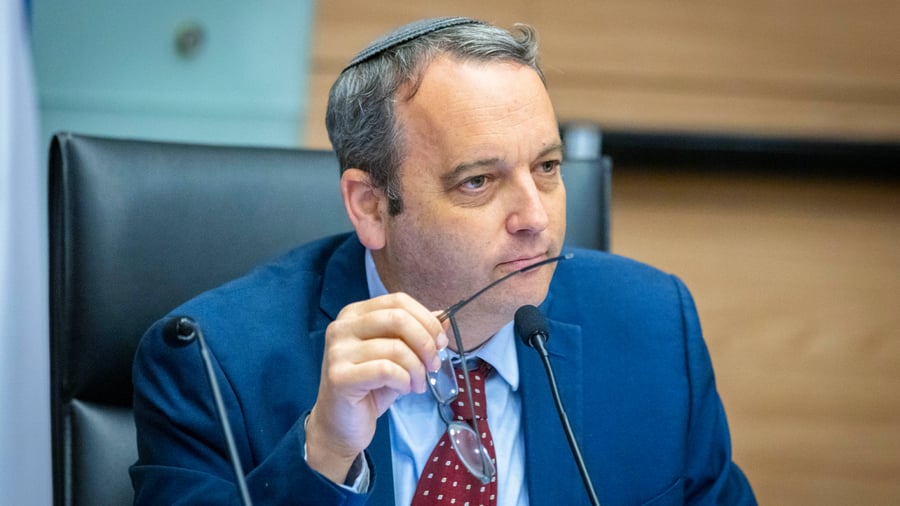 "Amir Ohana is not fit to serve as the Knesset Speaker," said Gilad Kariv.