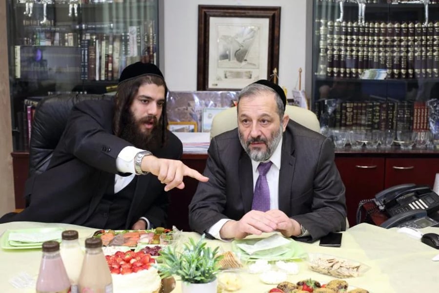 Shas Chairman Aryeh Deri and Israel Parush in better days