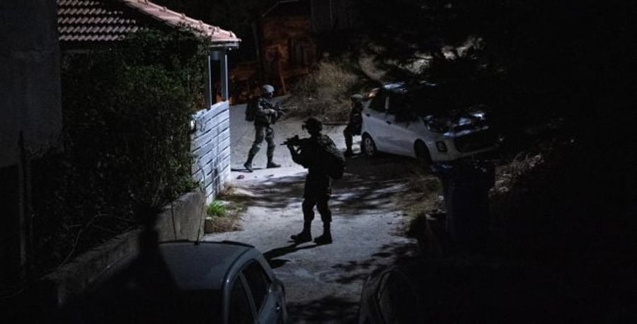 Soldiers in action in Judea and Samaria