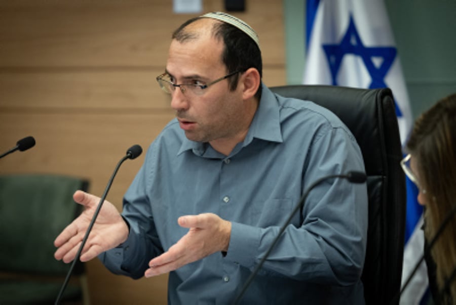 MK Simcha Rotman, Head of the Constitution, Law and Justice Committee leads a committee meeting in the Israeli Parliament in Jerusalem.