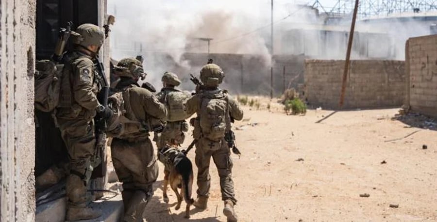 IDF soldiers in Rafiah