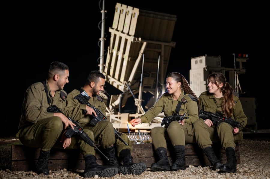 Soldiers of the IDF's anti-air (and anti-missile) force.