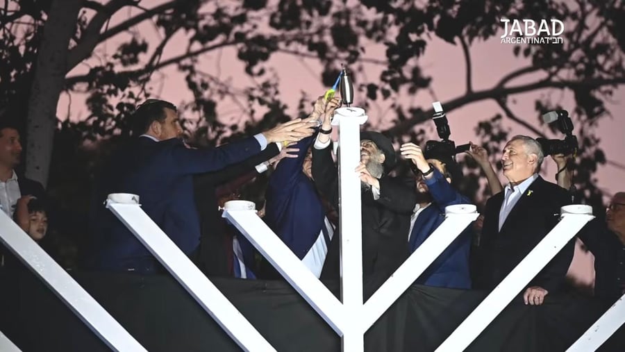 Argentina holds special Hanukkah ceremony