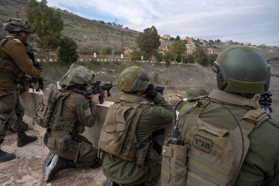 IDF soldiers on the firing line.