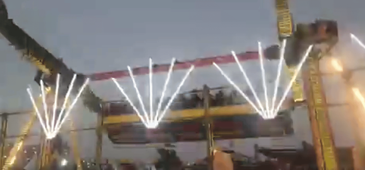 Moments before ride crashes, India, Feb 7 ,2026