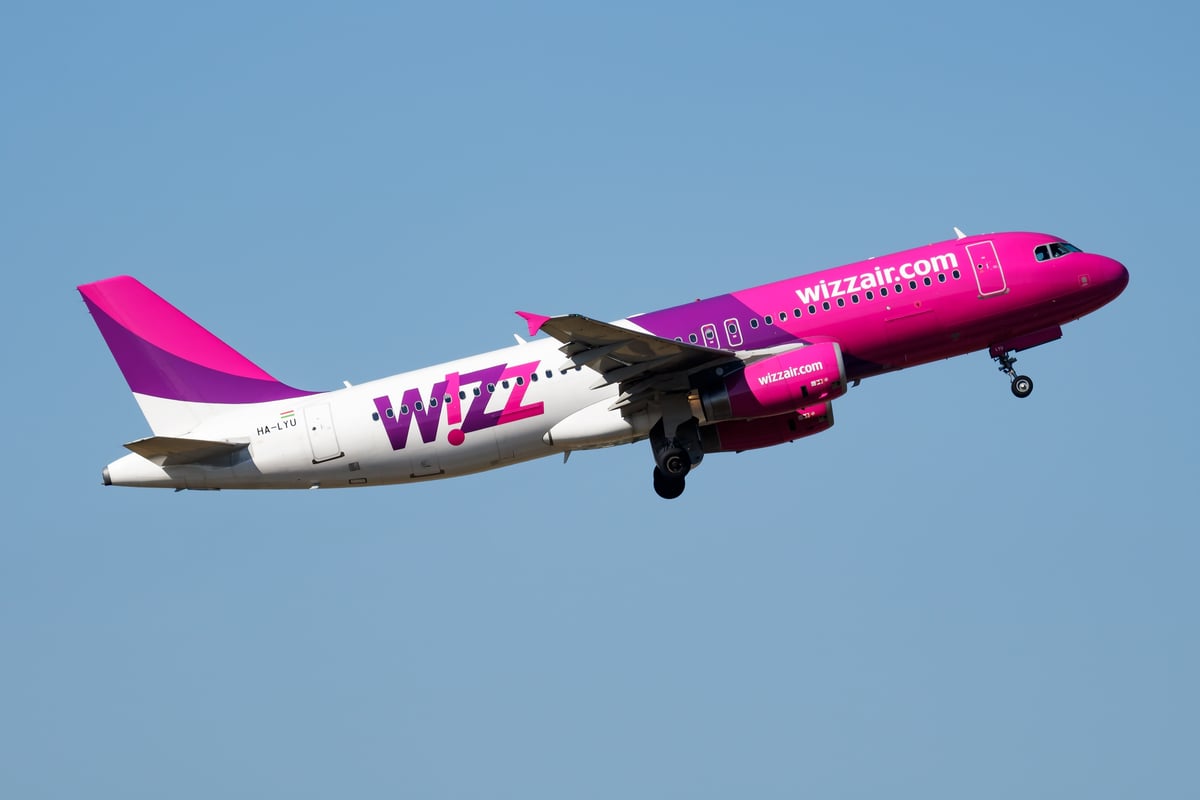 Wizz Air plane