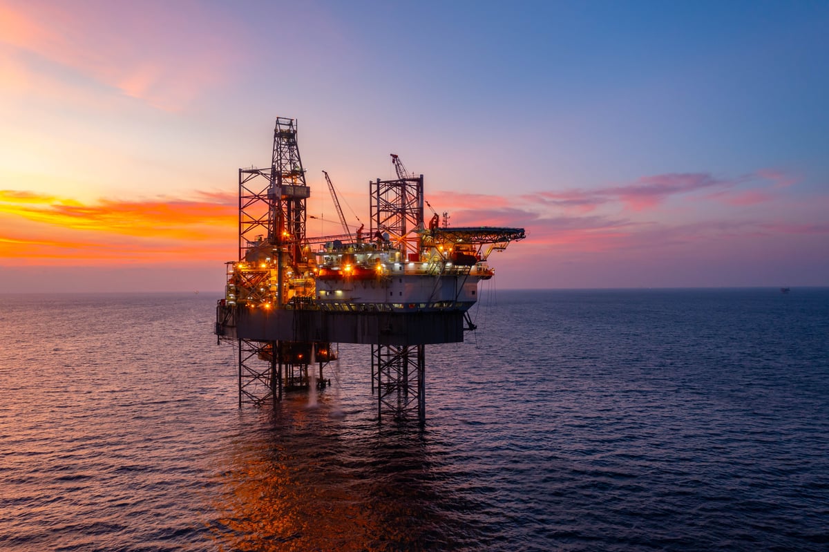 Offshore oil rig