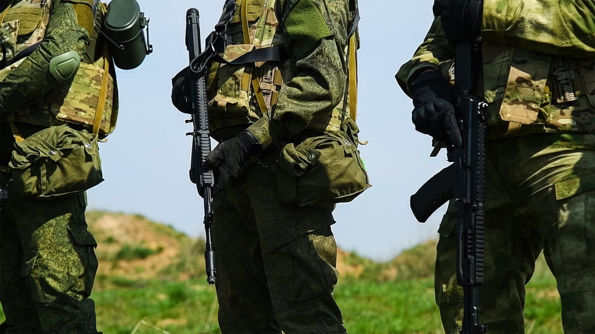Russian troops