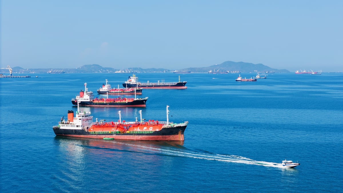 Oil tankers