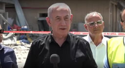 Netanyahu at scene of ballistic missile impact, Soroka Hospital, 19 June 2025