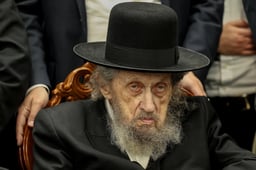 Rabbi Dov Lando.
