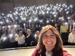 Aleeza in concert