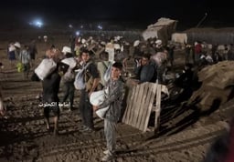 Gazans collecting aid in the Strip