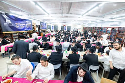 Completion of the Talmud at the Chabad Yeshiva