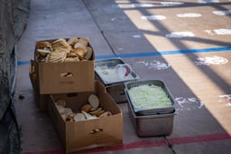 Food on an IDF base