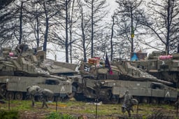 Tanks near Israel-Lebanon border, March 2026