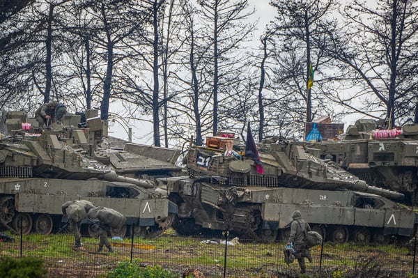 Tanks near Israel-Lebanon border, March 2026