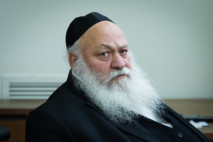 Yitzchak Goldknopf, Minister of Construction and Housing arrives to United Torah Judaism party meeting at the Knesset, the Israeli parliament in Jerusalem, on May 19 , 2025.