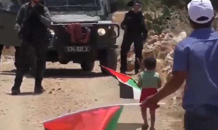 Father provoke IDF soldier to kill his son