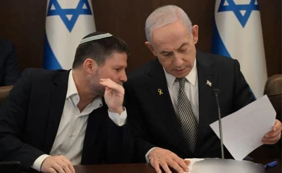 Finance Minister Smotrich with Prime Minister Benjamin Netanyahu