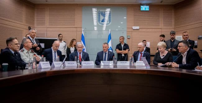 Discussion in the Foreign Affairs and Defense Committee, archive