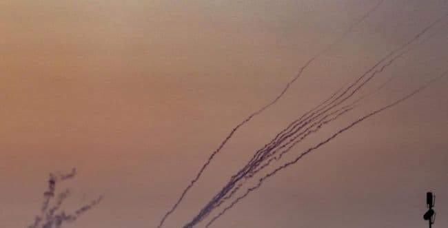 Rocket salvos. Archive.