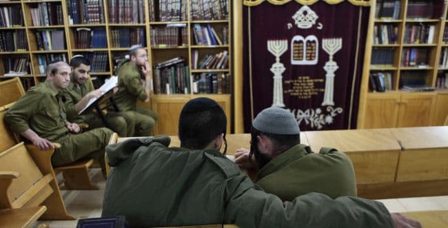 Charedi soldiers. Illustration.