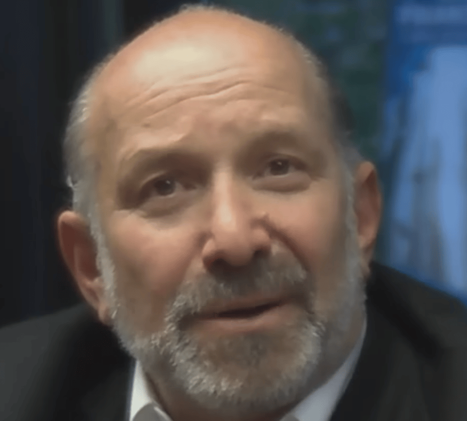 Photo: Tim Green, Wikimedia Commons