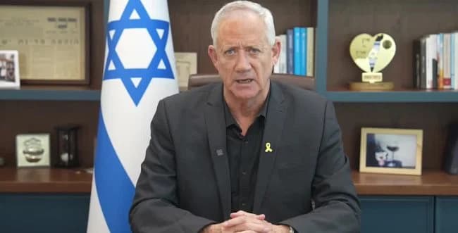 Gantz during his speech