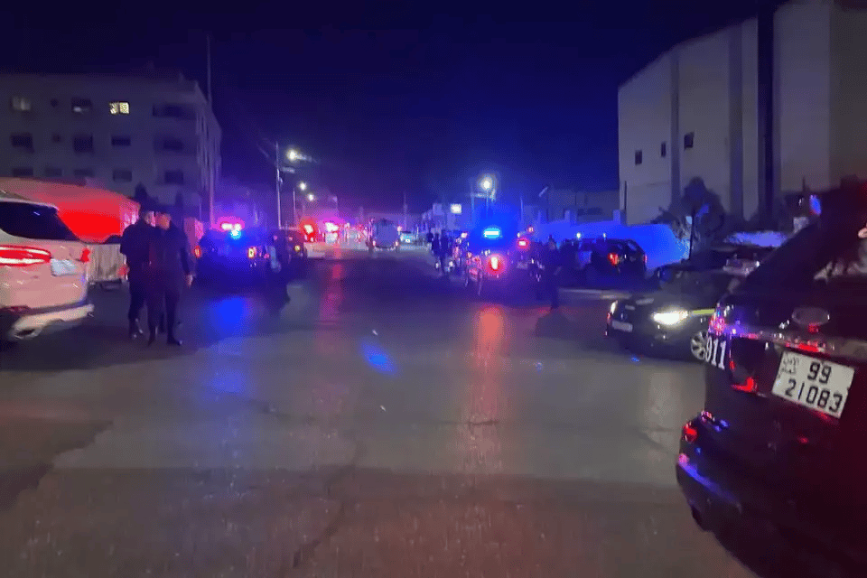 Photo: Arabic networks