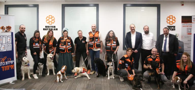 The trained Psychotrauma dogs passing their training course