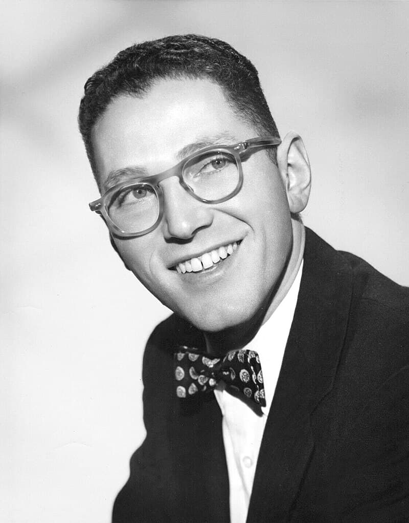 Tom Lehrer.
