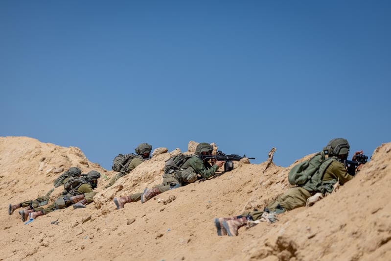 IDF soldiers fighting