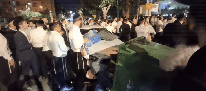 Haredim protest attempted arrest of draft dodger, 25 November 2025